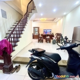 Bán nhà tại phố trần thái tông 42m2x4 tầng, mặt tiền 5m 5.35 tỷ