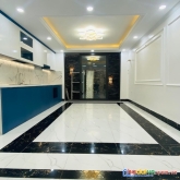 Bán nhà dương quảng hàm cầu giấy dòng tiền ổn định 43m  5t mt4m gía 4.55 tỷ