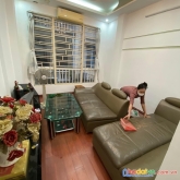 Cho thuê nhà nguyên căn phường trung liệt, đường rộng ô tô vào nhà thoải mái, nội thất đầy đủ.