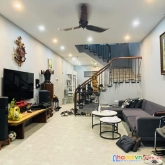 Bán nhà phạm thận duật cầu giấy, rất hiếm, 5m ra ô tô, nhà đẹp ở luôn, giá 4 tỷ 8