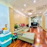 Bán nhà xuân thủy-cầu giấy-48m2-hơn 5 tỷ-40m ra ô tô-gần phố-ngõ nông-dân trí cao