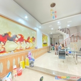 Bán nhà phố bùi xương trạch: 40m2, 5 tầng, 4 ngủ, lô góc, ô tô đỗ. 5 tỷ