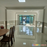 Nhà bán 1 trệt 3 lầu  đỗ xuân hợp  quận 9  dt 110 m2 nhỉnh 7 tỷ