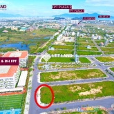 Bán gấp cặp lô shophouse nối dài đối diện trường đại học fpt