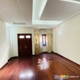 Bán nhà phố phương liệt: 46m2, 5 tầng, 4 ngủ, mt 4.2m, lô góc, 3.9 tỷ