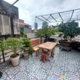 Cầu giấy - nhà đẹp nhất khu vực - tặng nội thất đẳng cấp chất ngất -  ô tô ngay cổng