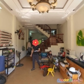 Bán nhà hồ tùng mậu cầu giấy, rất hiếm, phân lô ô tô vào nhà, nhà đẹp, giá 5 tỷ 7