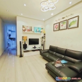 Bán nhà quan hoa cầu giấy - kinh doanh cực tốt - ô tô nhỏ qua - nhà đẹp ở luôn - giá chỉ 5 tỷ 65