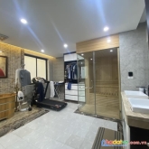 Nhà lạc long quân - xuân la - tây hồ. ngõ thông. gara. dt 66m2. 5 tầng. giá 10 tỷ nhỉnh
