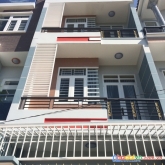 Nhà 4 tầng 60m2, hiếm bán tăng nhơn phú b quận 9. giá 4.2 tỷ còn tl.