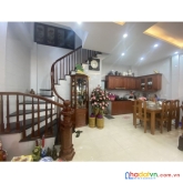 Nhà đẹp, ở ngay phố hồng tiến, 52m x 5t, mt 6.5m, lô góc,ô tô, kinh doanh. gá 5.1 tỷ
