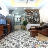 Bán nhà đập hộp ngọc thuỵ, nhà đẹp, tặng full đồ, 46m2x4.6m
