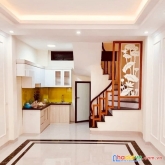 Nhà đẹp nguyễn khang - cầu giấy 5 tầng x 30m2 ngõ ba gác chỉ 3.7 tỷ