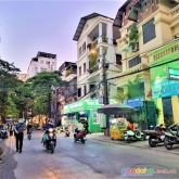 Gà đẻ trứng, quỹ lương. bán phố nguyễn hoàng, nam từ liêm: 65m2. mt5m. oto. vỉa hè. ngã 3 kd