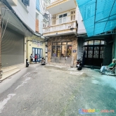 Siêu hiếm phố yên lãng đống đa 30m mt3.5m, ngõ thông, trước nhà ô tô tránh, kd sầm uất, nhỉnh 4 tỷ