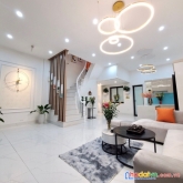 Bán nhà phố phan đình giót: 44m2, 5 tầng, 3 ngủ, mt 4.1m, ngõ 3 gác sát chợ. hơn 3 tỷ
