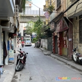 Bán nhà yên lãng đống đa  65m x 5 tầng thang máy chỉ 11.5 tỷ.....