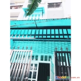 Nhĩnh 4 tỷ - 3 lầu - 3 phòng ngủ- xe hơi sát nhà - phường 12 gò vấp