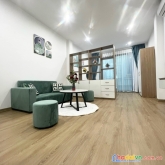 Bán ccmn studio trung kính. dt 64m2 có 9 ngủ full khép kín cao cấp. giá chỉ 7.99 tỷ.