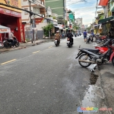 Bán gấp nhà bùi hữu nghĩa dt 32m 3 tầng giá 3,9 tỷ ,mấy bước ra chợ bà chiểu.bình thạnh