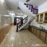 Bán nhà bùi xuong trạch giá chỉ 4,6 tỷ ô tô đỗ ,2 thoáng ,trước nhà 4m, an ninh tốt