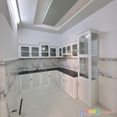 Tđ 2: nhà 2 tầng, hxh, ql 13, thủ đức, 60m2, cho thuê 16tr/tháng,  chỉ 3,3 tỷ, thương lượng.