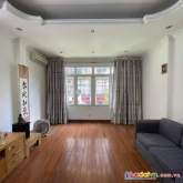 Cần bán nhà ngõ 184 đê trần khát chân , ô tô đỗ cửa quay đầu - kinh doanh - lô góc thoáng sáng -