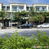 Bán nhanh căn shophouse hướng đông mặt đường hữu nghị 56m dự án centa city bán nhanh căn shophouse