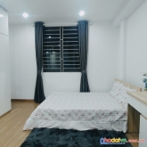 Nhà đẹp ở ngay tại bồ đề, ngõ rộng, thông, 5 tầng, giá nhỉnh 8 tỷ.