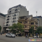 Bán 1300m2 mặt phố trần duy hưng trung hòa cầu giấy nhỉnh 255 triêu/m2.