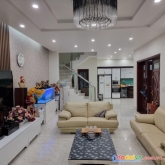 Bán nhà phân lô phùng chí kiên - hoàng quốc việt cầu giấy. ô tô đỗ cửa. dt 70m2. 17 tỷ nhỉnh