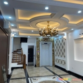 Nguyễn văn cừ ở sướng – lõi trung tâm – khu phân lô – thang máy – 2 thoáng – ô tô tránh.