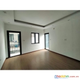 Chưa đến 4 tỉ có nhà 5 tầng,45m ngọc thụy,mt 5m.10 phút sang mipec,cầu lb