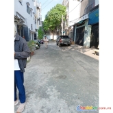 Đường nhựa 6m thoại ngọc hầu , 4.2x16m, 3 tầng chỉ nhỉnh 6 tỷ