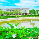 Cần bán căn biệt thự song lập 135m2 xây 3 tầng khu vực đầy đủ tiện ích đông dân.