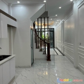 Bán nhà cầu giấy-50m ra phố-sổ vuông đẹp-ngõ thông rộng-chỉ 3tỷ