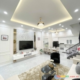 Bán nhà võ thị sáu: 45m2, 5 tầng, mt 4m, gần hồ thoáng. nhỉnh 4 tỷ