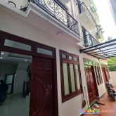 Chỉ 3.x tỉ nhà 5 tầng đẹp lung linh.gần kđt thạch bàn,gần aeon,nhiều tiện ích.