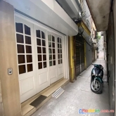 Đâng bán giúp nhà văn quán 32m2, 4 tầng, mặt tiền 3.3m, giá 2 tỷ 98 - lh0936206176