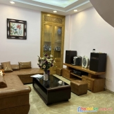 Bán nhà ở hoàng quốc việt, phân lô đẹp ô tô vào nhà 38m2, 6 tầng, giá 7.6 tỷ