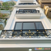 Cần bán nhà mới tinh ngõ ô tô tránh nguyễn ngọc vũ, cầu giấy, 65m2, 7 tầng, mt 4.5m, giá 18.5 tỷ,