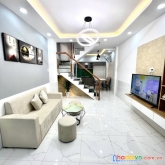 Bán nhà đẹp 4 lầu trục đường thoại ngọc hầu nguyễn sơn tân phú giá rẻ