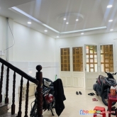 Hẻm nhựa 8m. thoại ngọc hầu. tân phú.