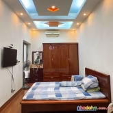 Nhà đẹp dân xây phố đê la thành to, yên tĩnh, ở ngay, giá tốt, chỉ 3.68 tỷ