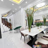Bán nhà nguyễn văn cừ, long biên 58m, 4 tầng, ô tô đỗ cửa, đẹp long lanh, full đồ.