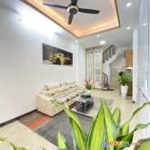 Bán nhà phố hoàng văn thái: 46m2, 5 tầng, 4 ngủ, phân lô quân đội. hơn 5 tỷ