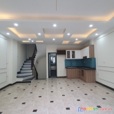 Bán gấp nhà đàm quang trung, long biên, 45m2*5t, giá 3,55 tỷ, nhà đẹp mới gần cầu vĩnh tuy