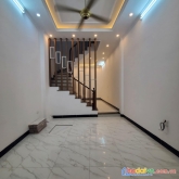 Bán nhà lê quang đạo 40m2 x 4 tầng nhỉnh 4 tỷ - cách đường ô tô 15m - nhà đẹp nội thất đầy đủ.
