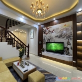 Nhà phố hoàng cầu , 38m2 x 4t , 5 tỷ , nhà đẹp gần như mới