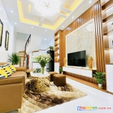 Hàng hiếm có 1 0 2 - trung tâm hoàng mai - 3.55 tỷ !!!!